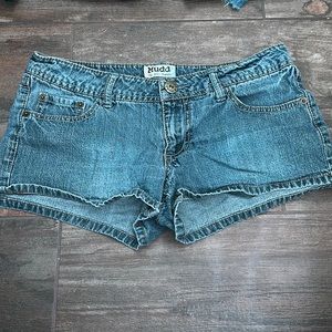 Mudd. Size 7 Juniors.